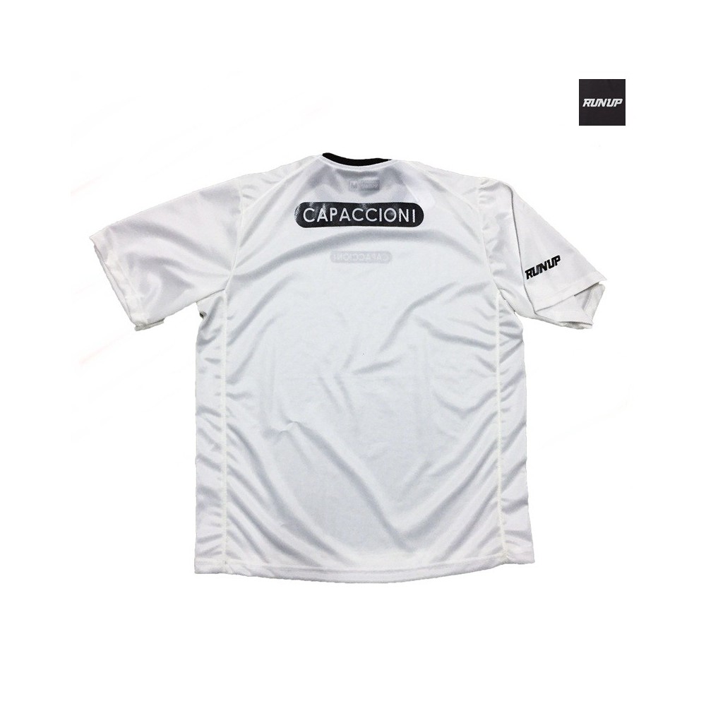T-SHIRT RUN UP CAP