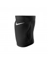 NK Streak Volley Knee Pad