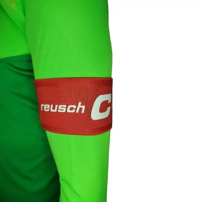 Cinta Capitan Reusch