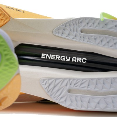 New Balance NB FuelCell SuperComp Elite v4 · foto 8