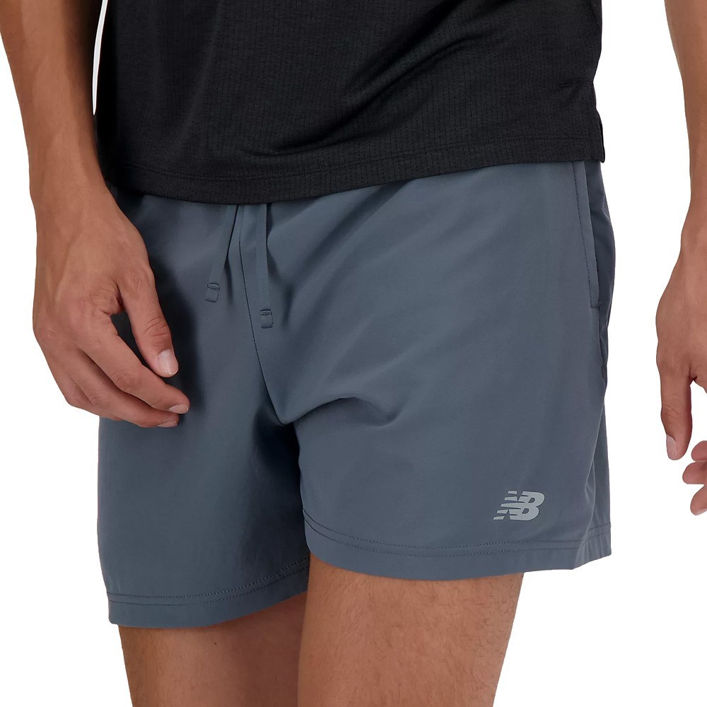 New Balance NB Short Sport Essentials Short 5'' · foto 3