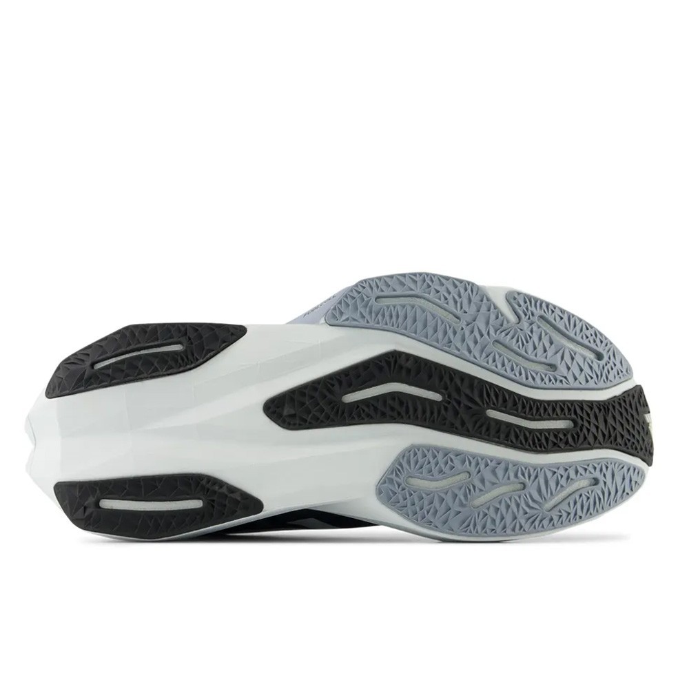 New Balance NB FuelCell Rebel v4 · foto 5