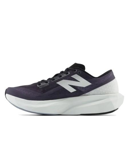 New Balance NB FuelCell Rebel v4 · foto 2