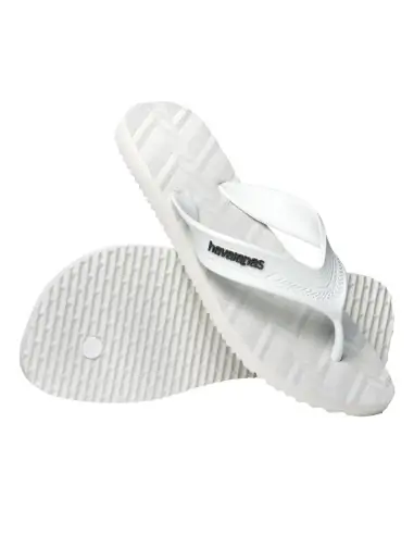 Havaianas Track Waves