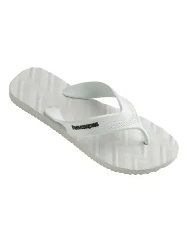 Havaianas Track Waves