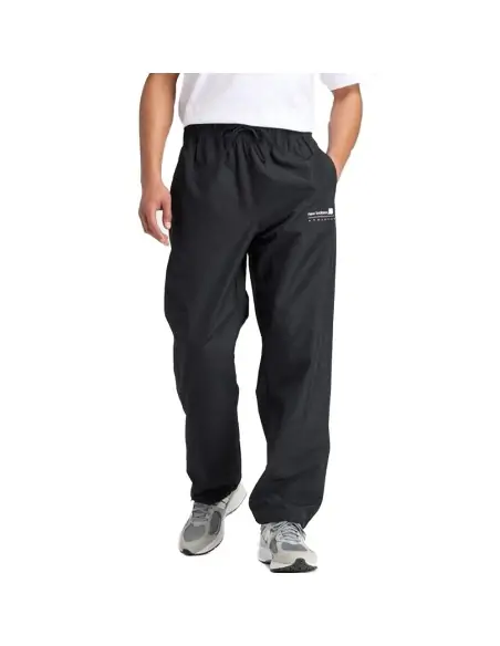 NB Linear Graphic Woven