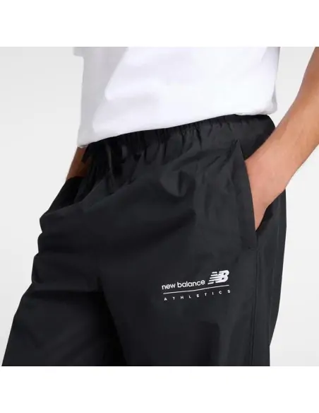 NB Linear Graphic Woven