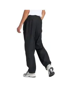 NB Linear Graphic Woven 2