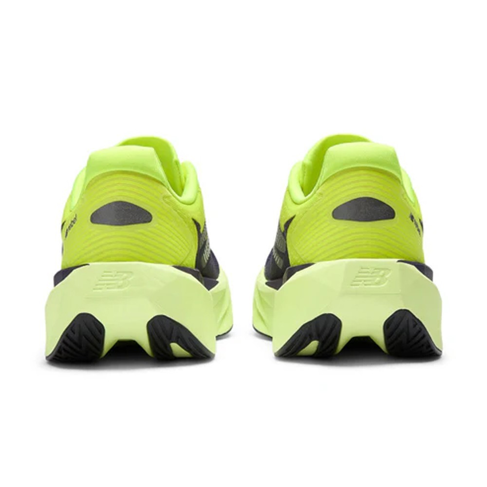 New Balance NB FuelCell Rebel v5 · foto 3