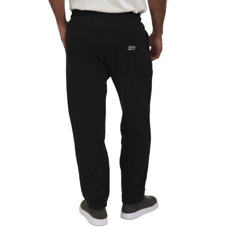Mistral Jogging Matt Frisa 2