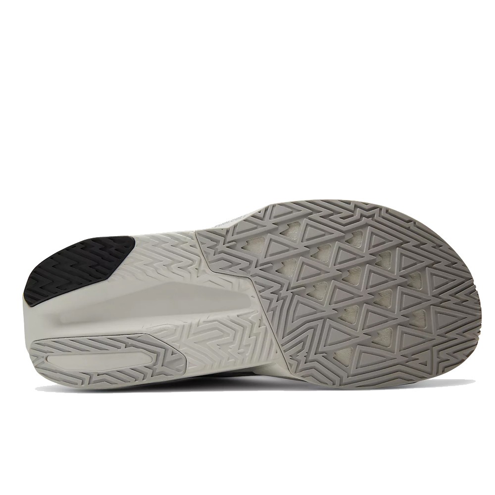 NB FuelCell Rebel v5 Gris | Capaccioni Deportes