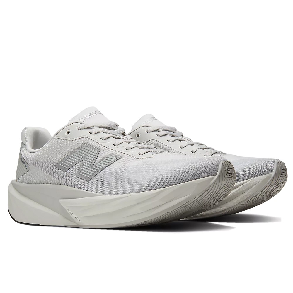 NB FuelCell Rebel v5 Gris | Capaccioni Deportes