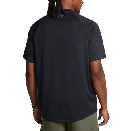 UA M Tech 2.0 T-Shirt Negro | Capaccioni Deportes 2
