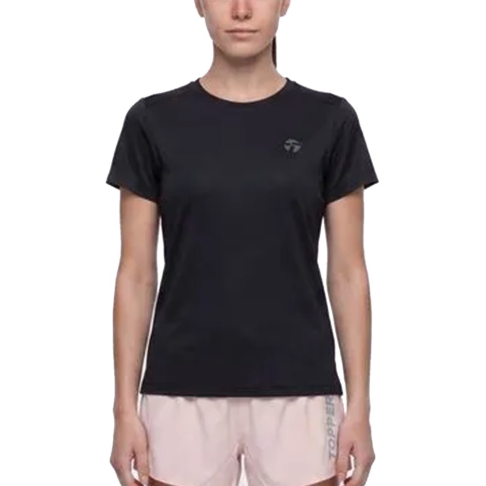 Remera Running Core Negro | Capaccioni Deportes