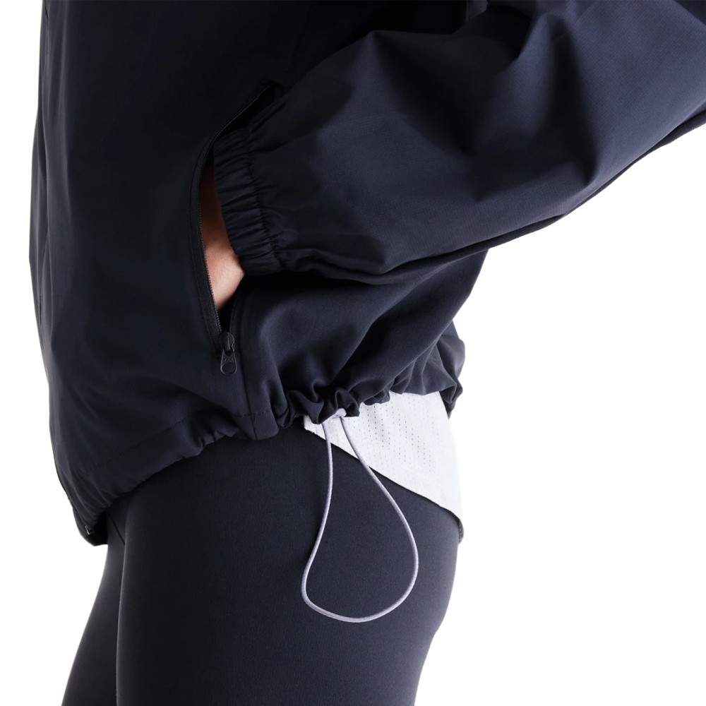NB Fast Days Graphic Jacket Negro | Capaccioni Deportes