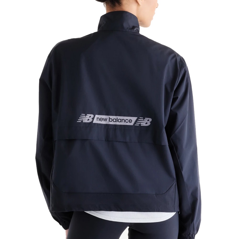 NB Fast Days Graphic Jacket Negro | Capaccioni Deportes
